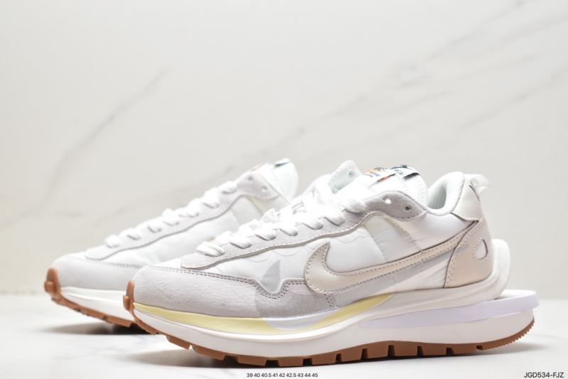 Sacai X Nike regasus vaporrly